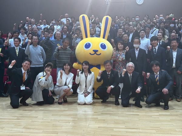 小林さやか総決起大会&本八幡駅街宣