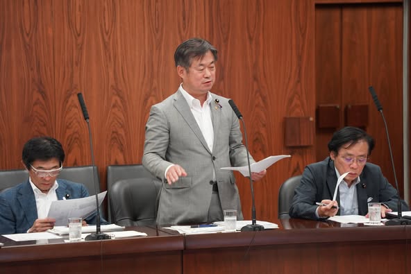 内閣委員会。太陽光発電の銅線ケーブル盗対策について質問