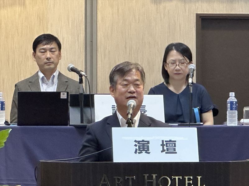 東京電設サービス労組大会で挨拶