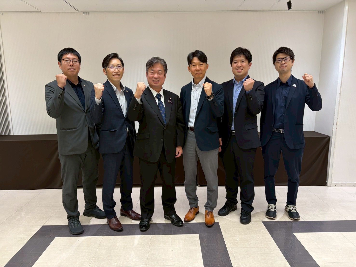 九電ユニオン研修会で国政報告。ガソリン暫定税率が12月末で廃止決定