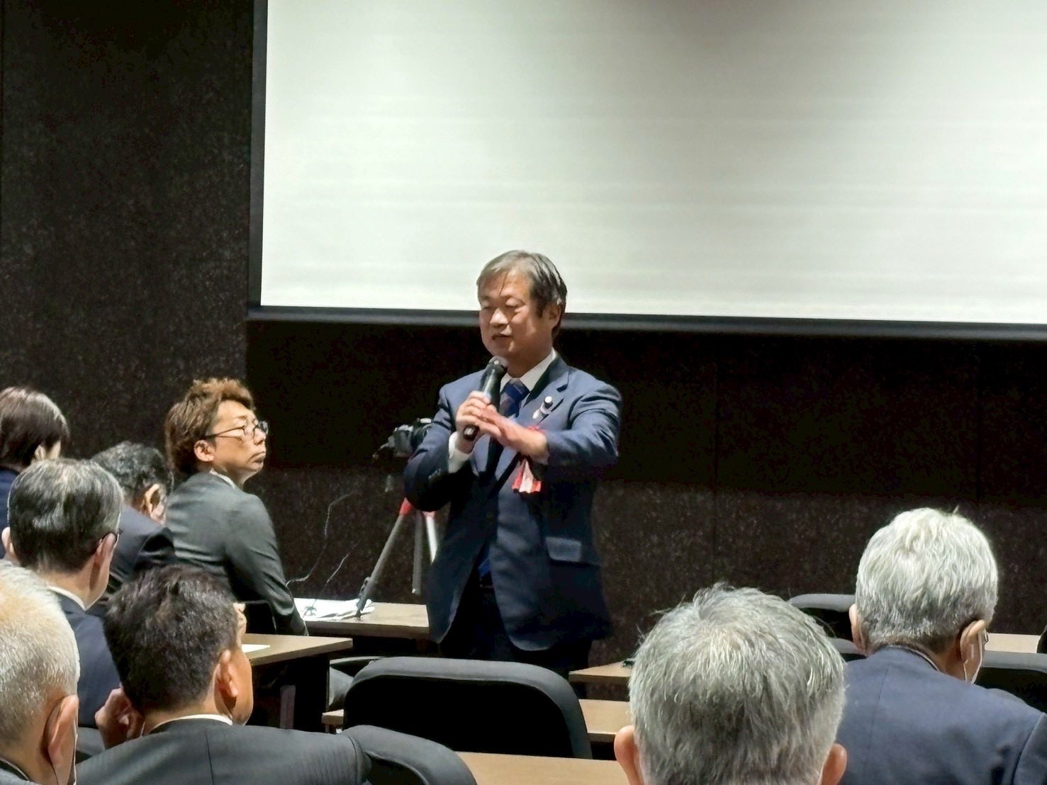 薬粧連合政策フォーラムに参加