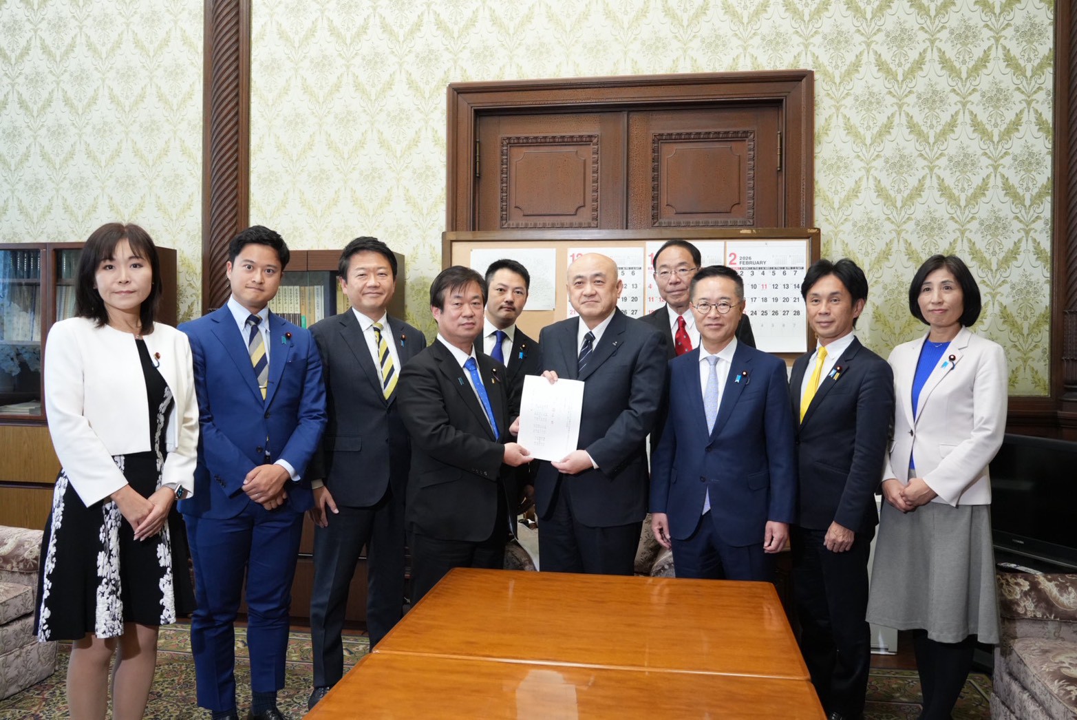 政党ガバナンス強化法案を提出