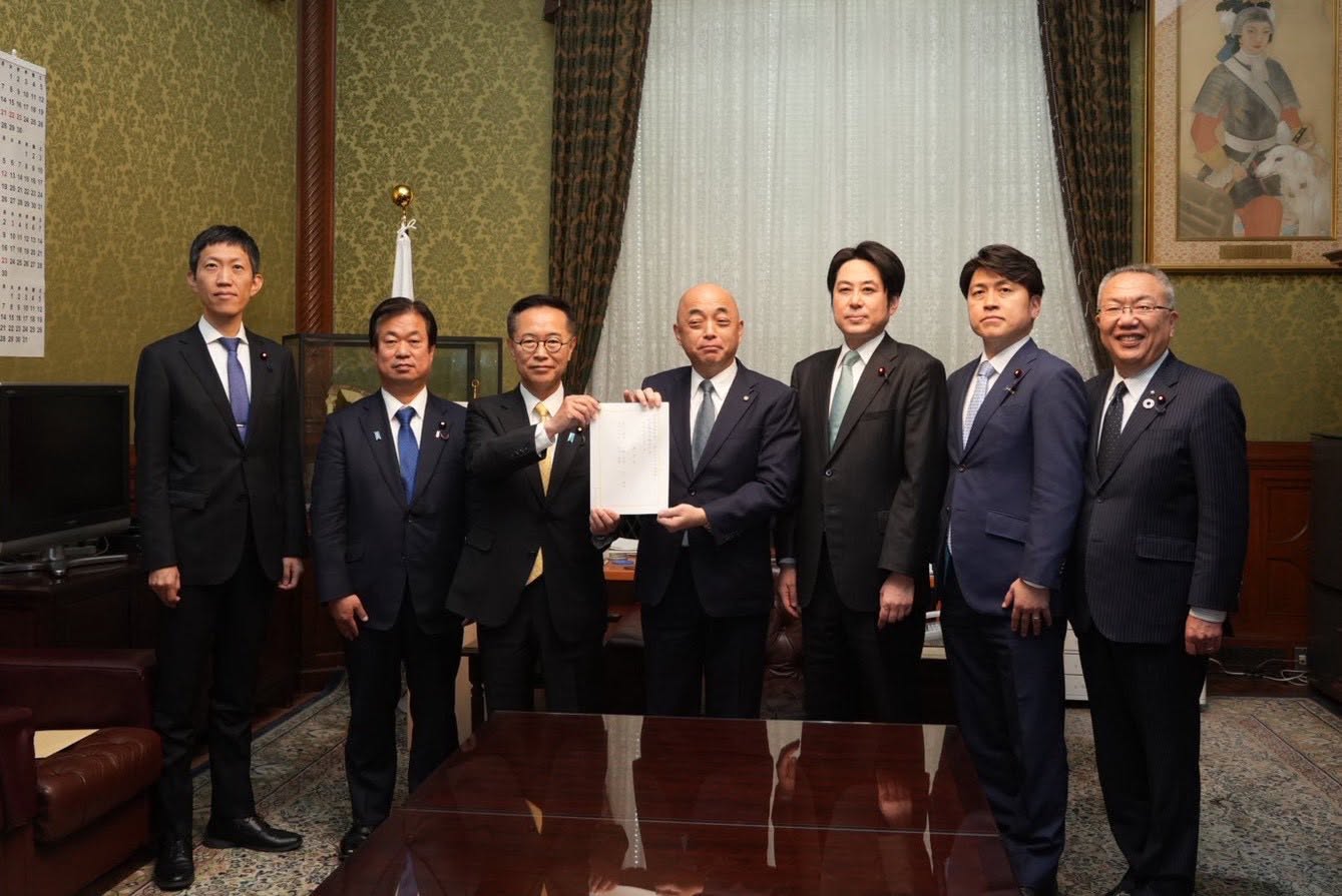 企業団体献金規制強化法案を再提出