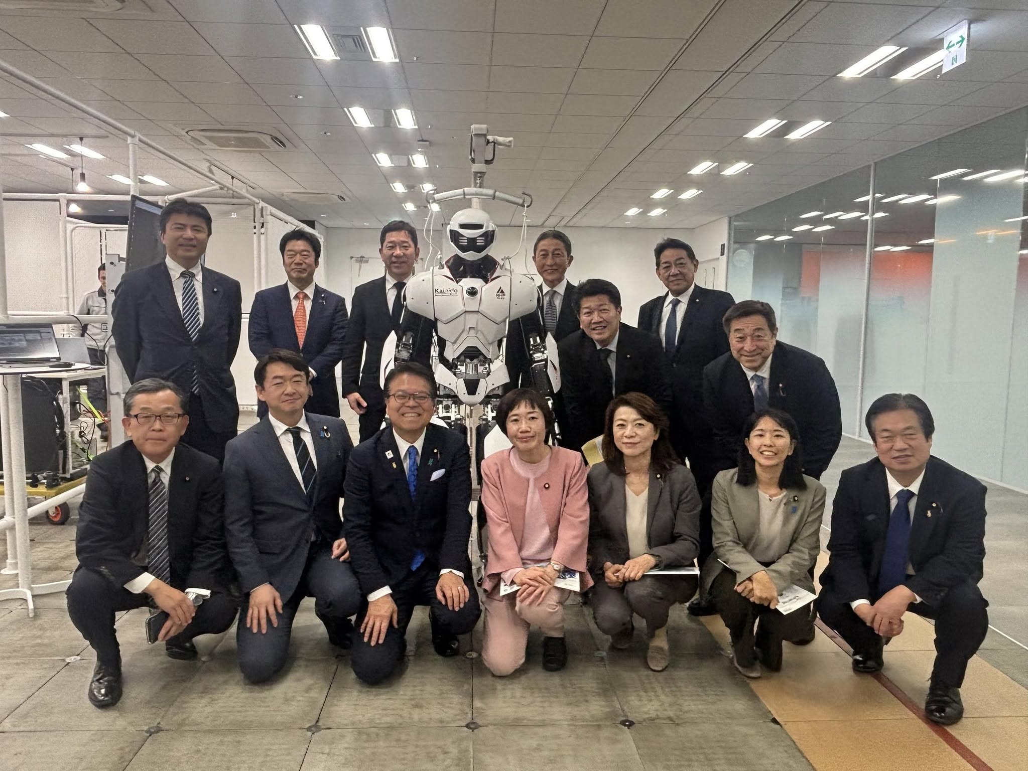 先端ロボットの実情調査