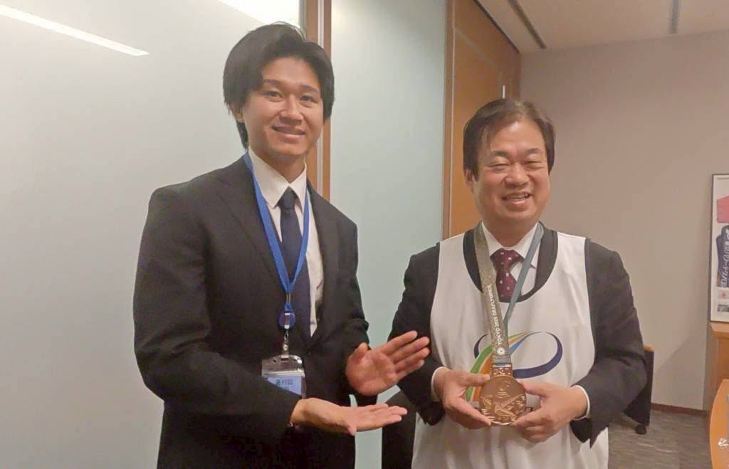 埼玉県電力総連躍進パーティーで挨拶。デフリンピック銅メダリストと対談