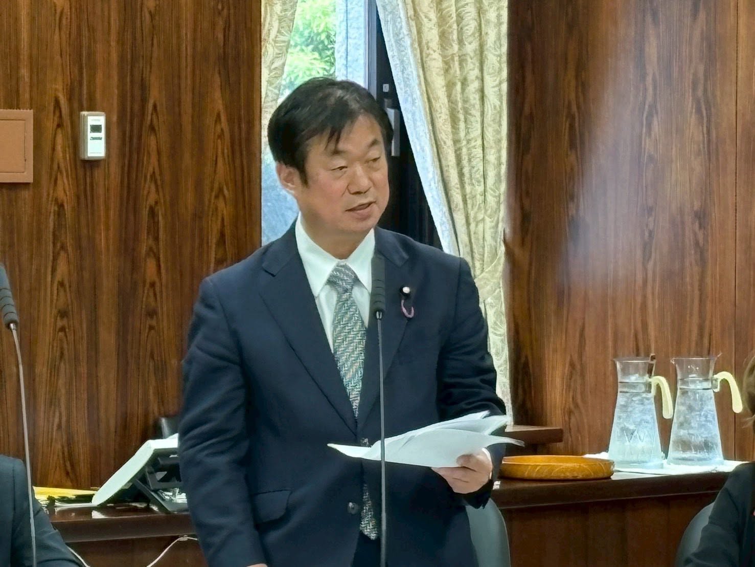 経産委。産業競争力強化法案について赤澤大臣に質問